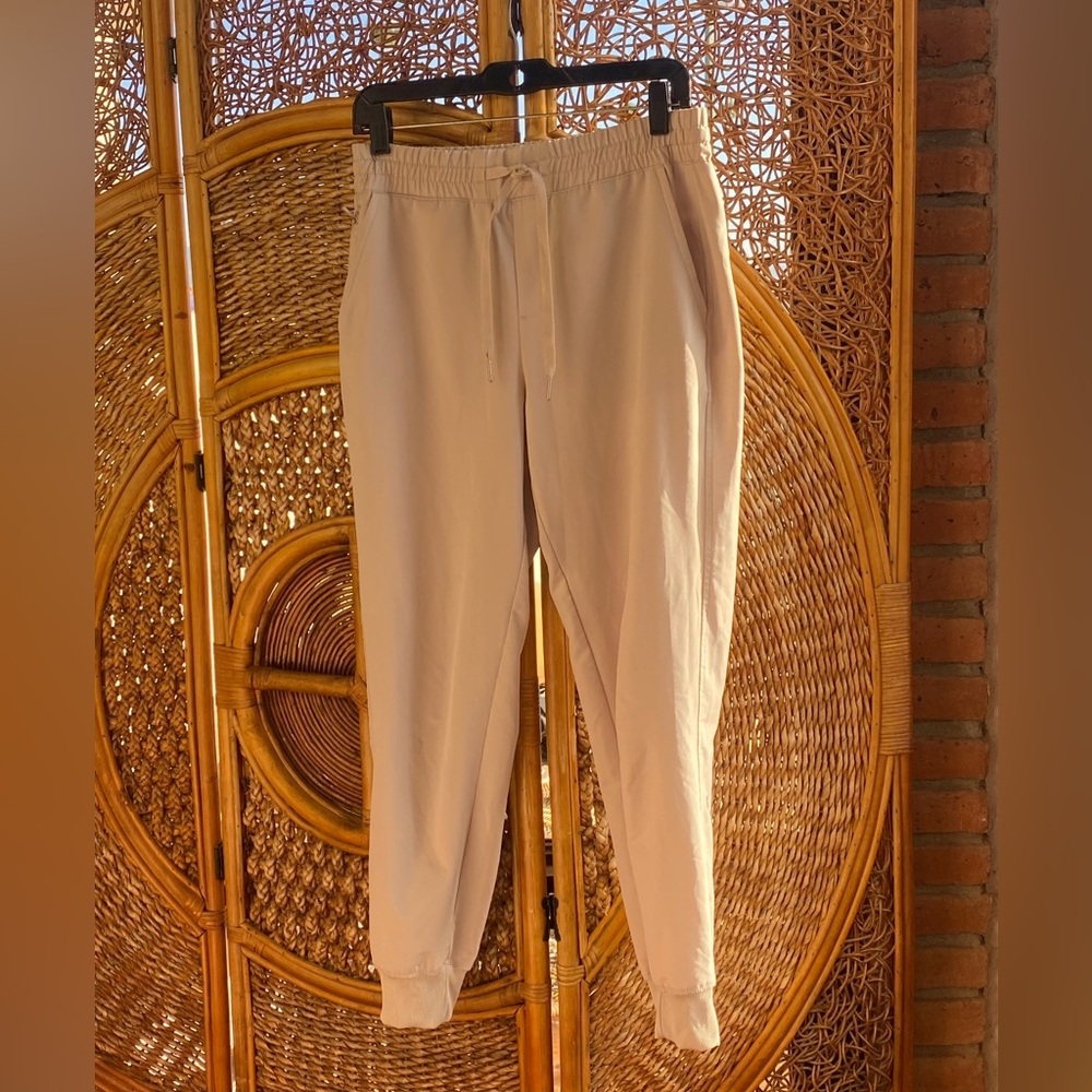 Calvin Klein Men's Beige Joggers